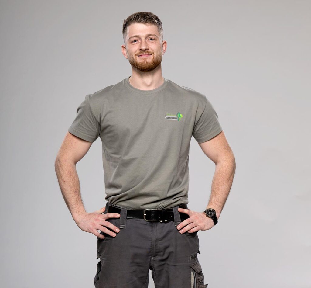 David Schneider Forstbetrieb Trier - Portrait bei Fotograf Yaph Förster und Gärtner David Schneider Forstbetrieb und Gartenbetrieb Trier - Portrait bei Fotograf Yaph